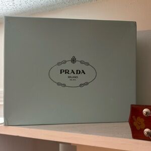 Prada box